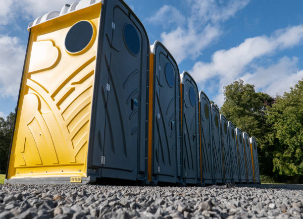 Best Deluxe Portable Toilet Rental  in North Webster, IN
