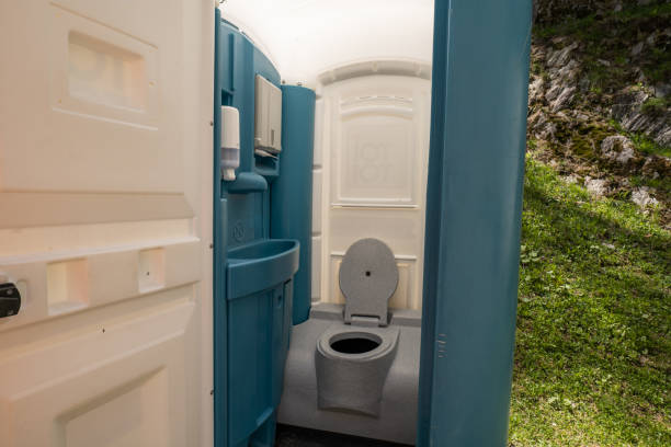 Types of Portable Toilets We Offer in North Webster, IN